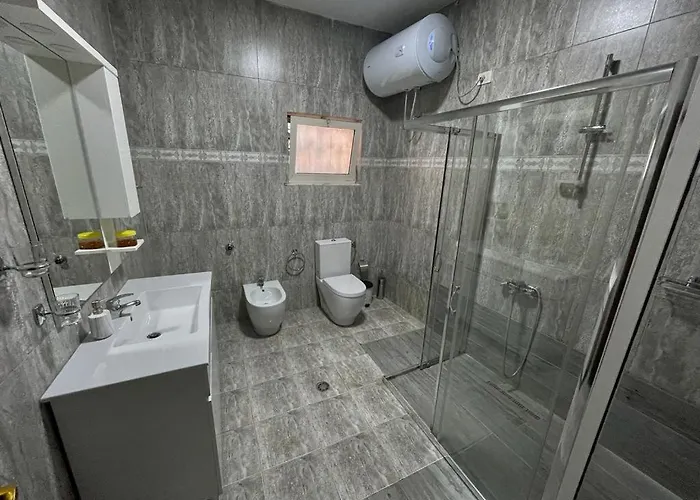 Apartament Center *